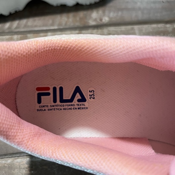 Fila Pink Athletic‎ Sneakers - Picture 8 of 11